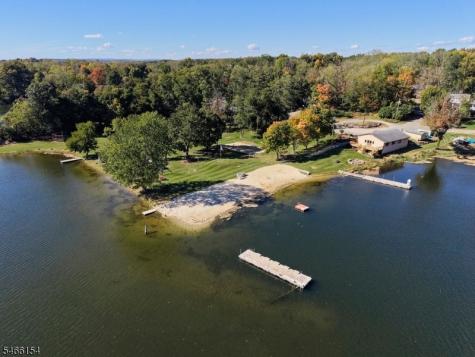 6 Sunset Drive Green NJ 07821
