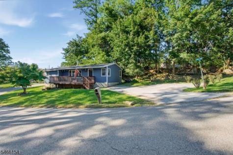 6 Sunset Drive Green NJ 07821