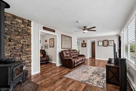 6 Sunset Drive Green NJ 07821