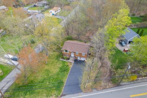 678 Morsetown Road West Milford NJ 07480