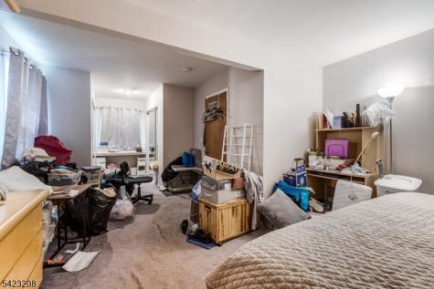 678 Morsetown Road West Milford NJ 07480