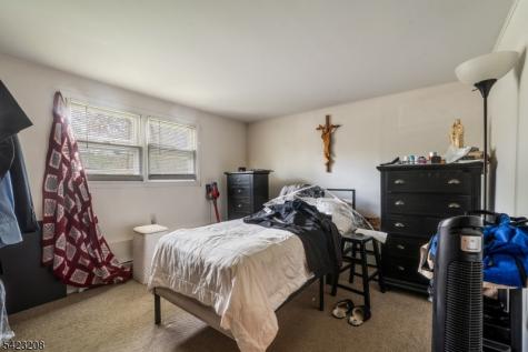 678 Morsetown Road West Milford NJ 07480