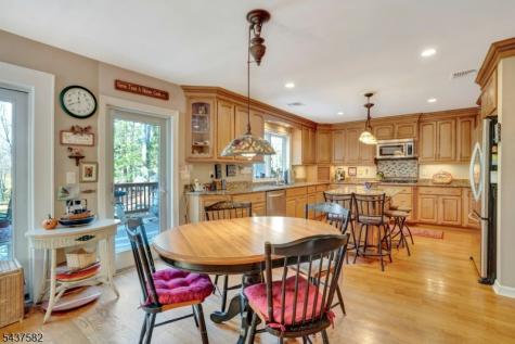 237 Cedar Lane River Vale NJ 07675