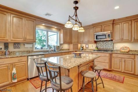 237 Cedar Lane River Vale NJ 07675