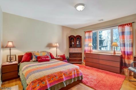 237 Cedar Lane River Vale NJ 07675