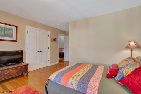 237 Cedar Lane River Vale NJ 07675