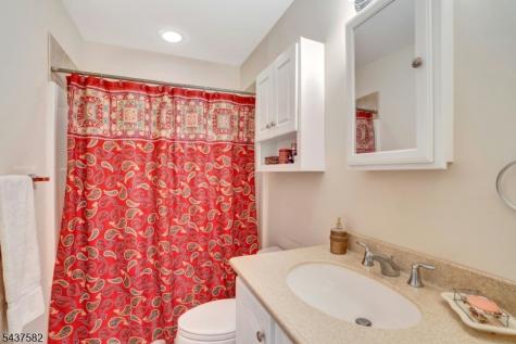 237 Cedar Lane River Vale NJ 07675