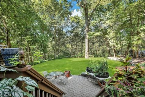 237 Cedar Lane River Vale NJ 07675