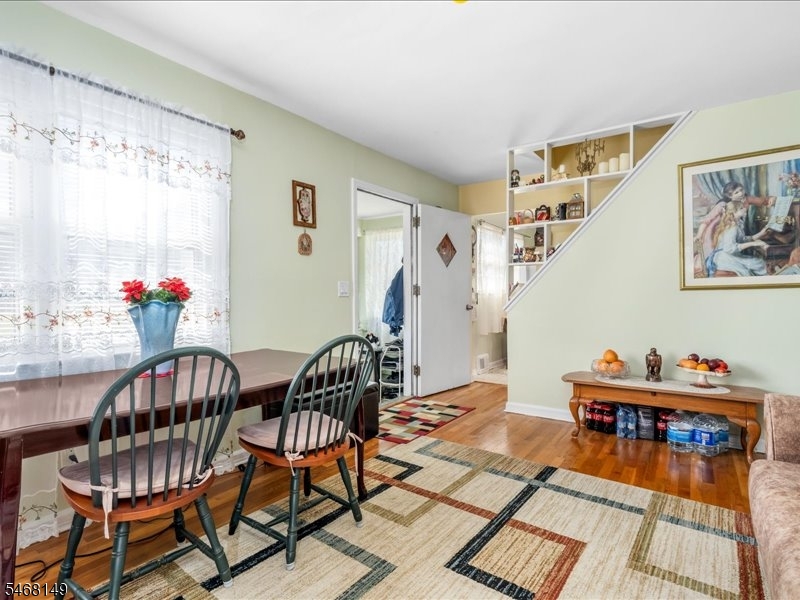806 Pinewood Road Union NJ 07083
