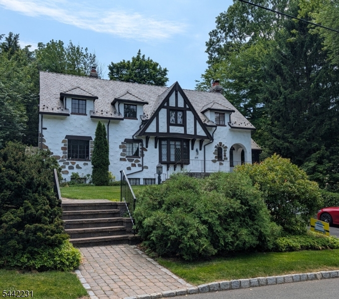 214 Paterson Road Fanwood NJ 07023