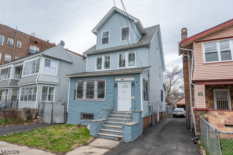 153 Augusta Street Irvington NJ 07111
