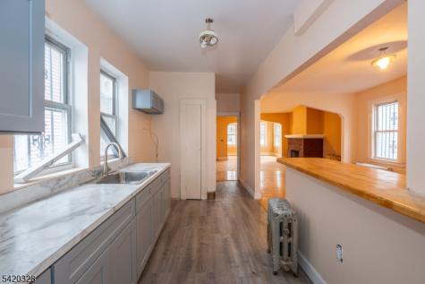 153 Augusta Street Irvington NJ 07111