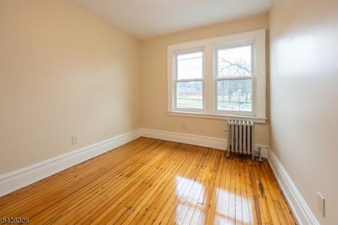 153 Augusta Street Irvington NJ 07111