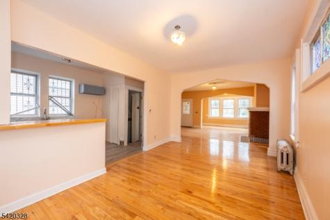 153 Augusta Street Irvington NJ 07111