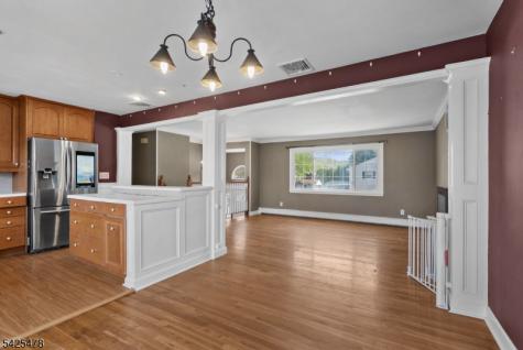 334 Pine Street Pompton Lakes NJ 07442