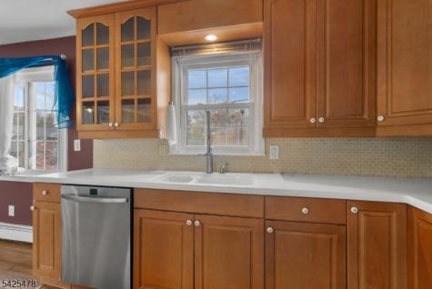 334 Pine Street Pompton Lakes NJ 07442
