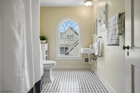 36 Edgemont Road Montclair NJ 07042