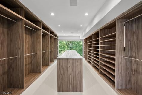 349 Crestmont Road Cedar Grove NJ 07009