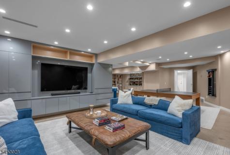 349 Crestmont Road Cedar Grove NJ 07009