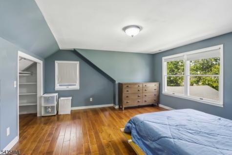 60 Melody Hill Road Clifton NJ 07013