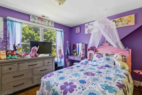 60 Melody Hill Road Clifton NJ 07013