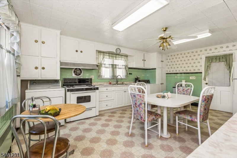 407 Franklin Avenue Belleville NJ 07109
