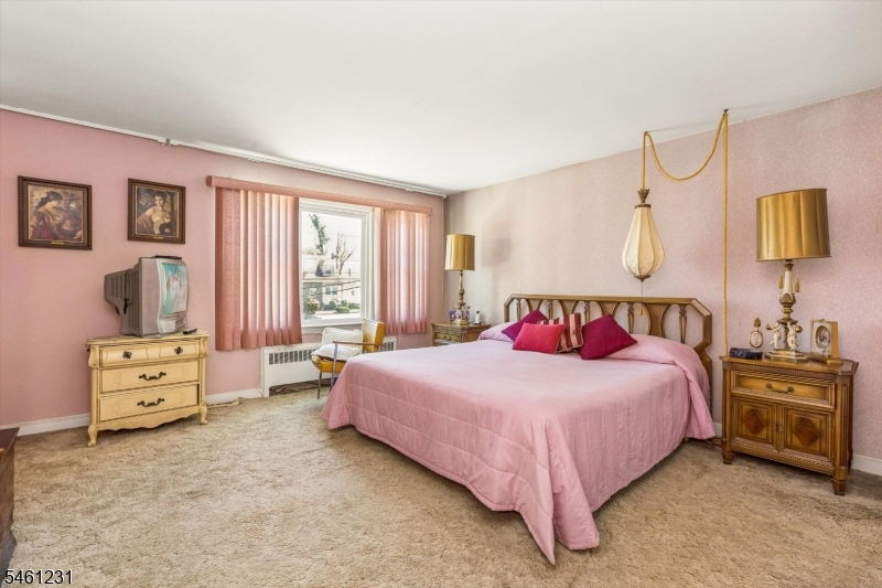 407 Franklin Avenue Belleville NJ 07109