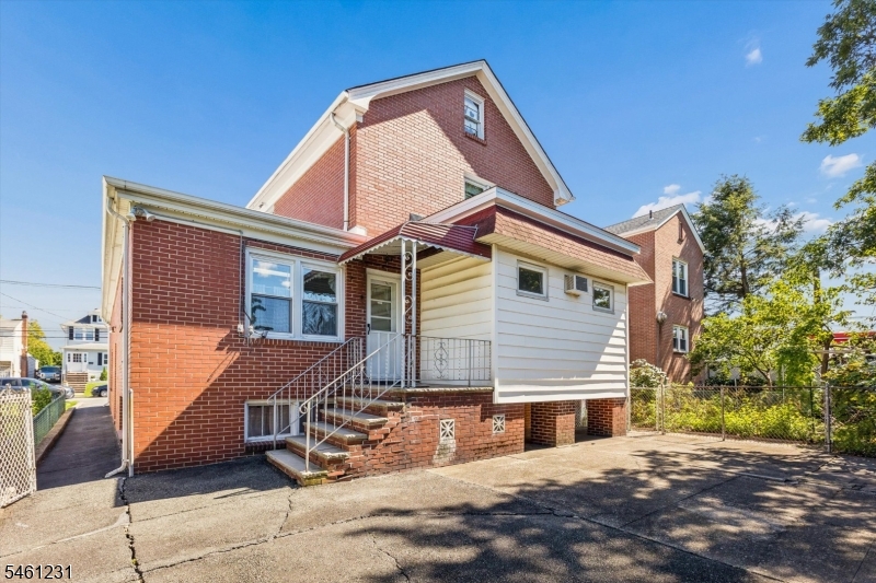 407 Franklin Avenue Belleville NJ 07109