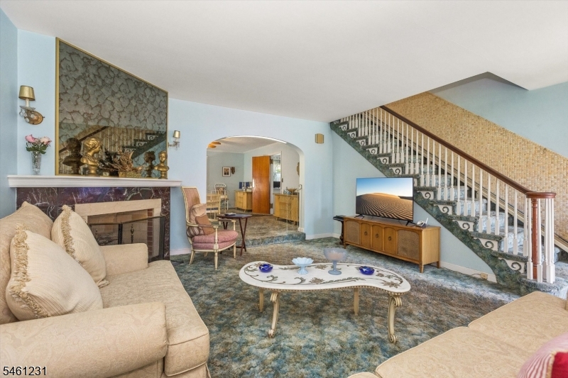 407 Franklin Avenue Belleville NJ 07109