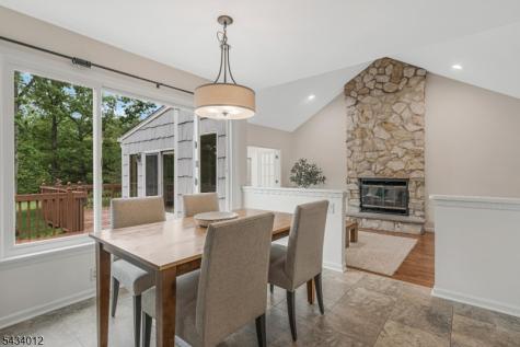 8 Deerwood Trail Warren NJ 07059
