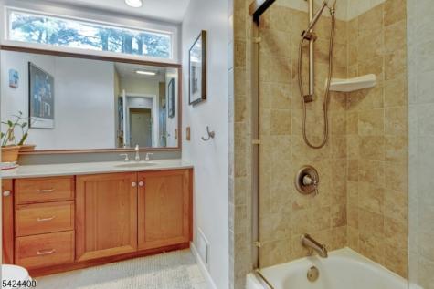 259 Long Meadow Road Kinnelon NJ 07405