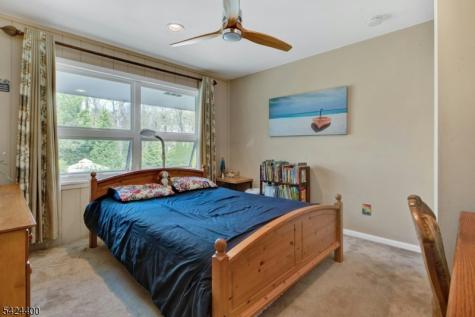 259 Long Meadow Road Kinnelon NJ 07405