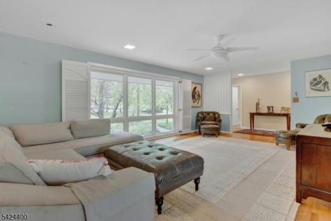 259 Long Meadow Road Kinnelon NJ 07405