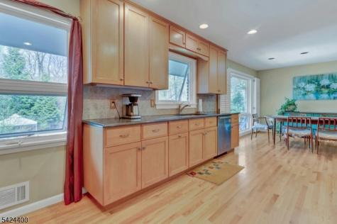 259 Long Meadow Road Kinnelon NJ 07405