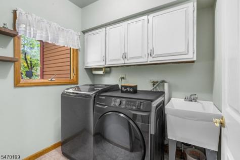 60 Park Road Parsippany-troy Hills NJ 07054