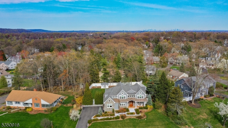 70 Barchester Way Westfield NJ 07090