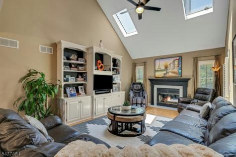 1 Curtis Trail Bridgewater NJ 08836