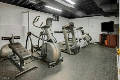 1 Curtis Trail Bridgewater NJ 08836