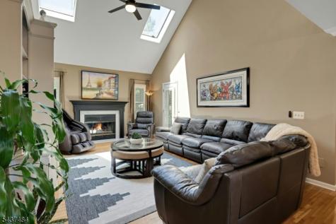 1 Curtis Trail Bridgewater NJ 08836