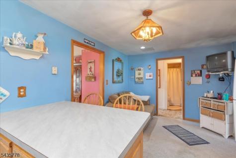 61 Beech Street Woodbridge NJ 08863