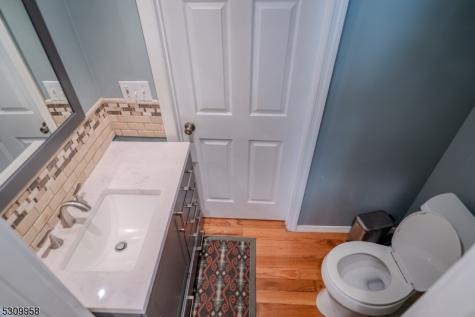 95 Beech Street East Orange NJ 07018