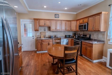 95 Beech Street East Orange NJ 07018