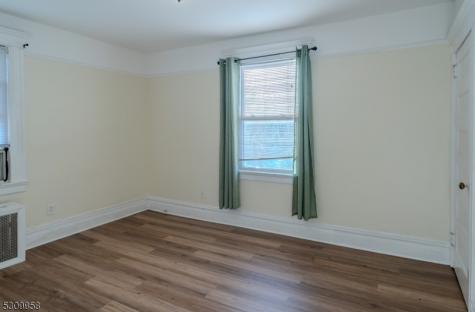 95 Beech Street East Orange NJ 07018