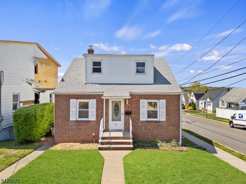 765 Chase Avenue Lyndhurst NJ 07071