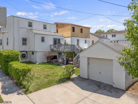 765 Chase Avenue Lyndhurst NJ 07071