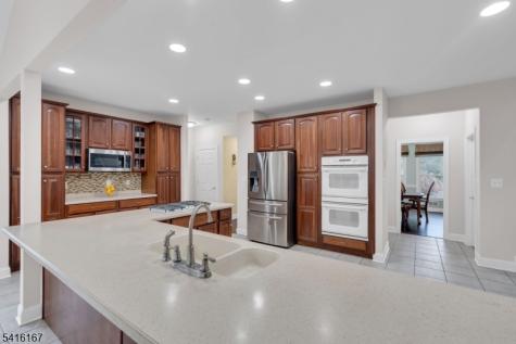 4 Dumont Court Bridgewater NJ 08807