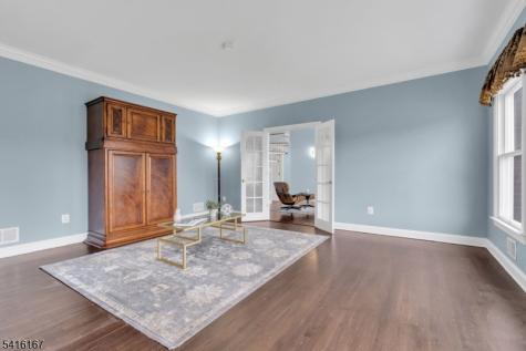 4 Dumont Court Bridgewater NJ 08807