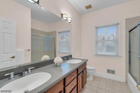 4 Dumont Court Bridgewater NJ 08807