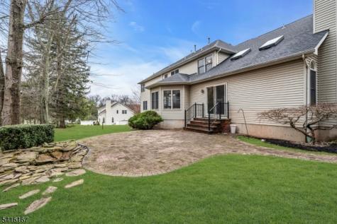 4 Dumont Court Bridgewater NJ 08807