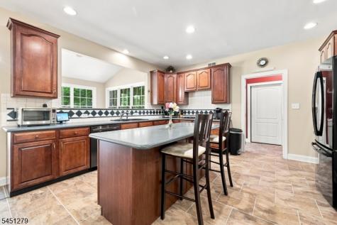 39 Ascot Drive Washington NJ 07853